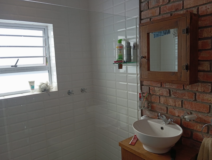 To Let 3 Bedroom Property for Rent in Cannonville Eastern Cape